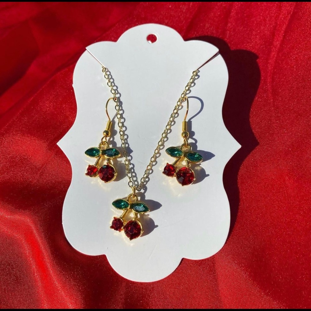 🍒Cherry bundle 🍒